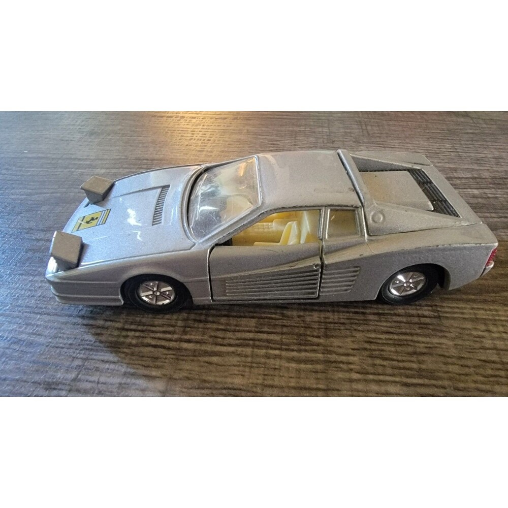 FERRARI TESTAROSSA 1/36 SCALE DIE CAST METAL PULL-BACK MODEL SS-913 Working